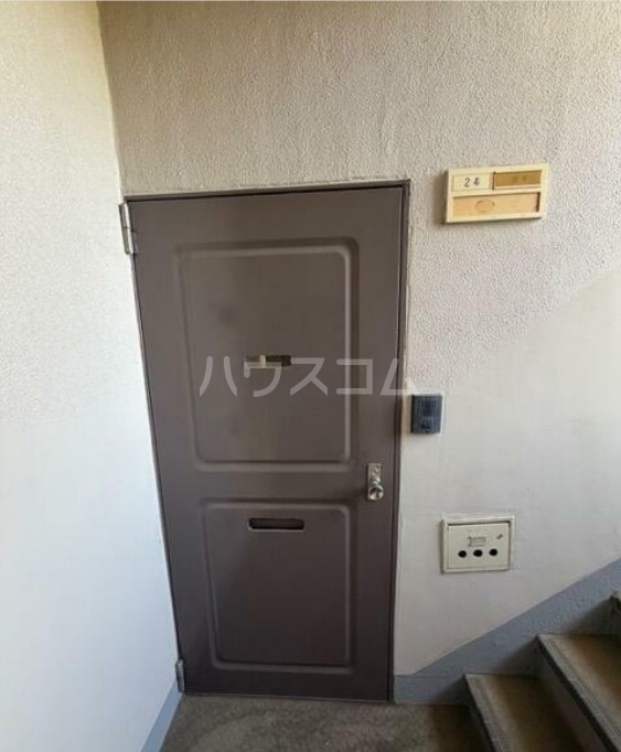3/18 玄関