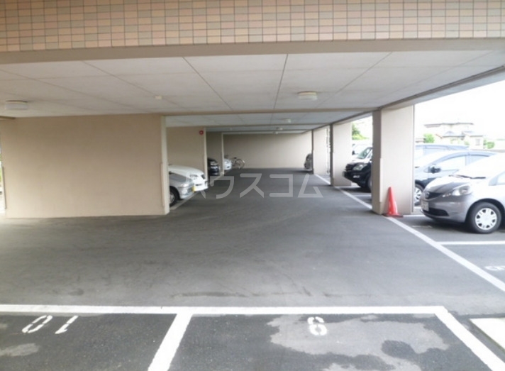 15/16 駐車場