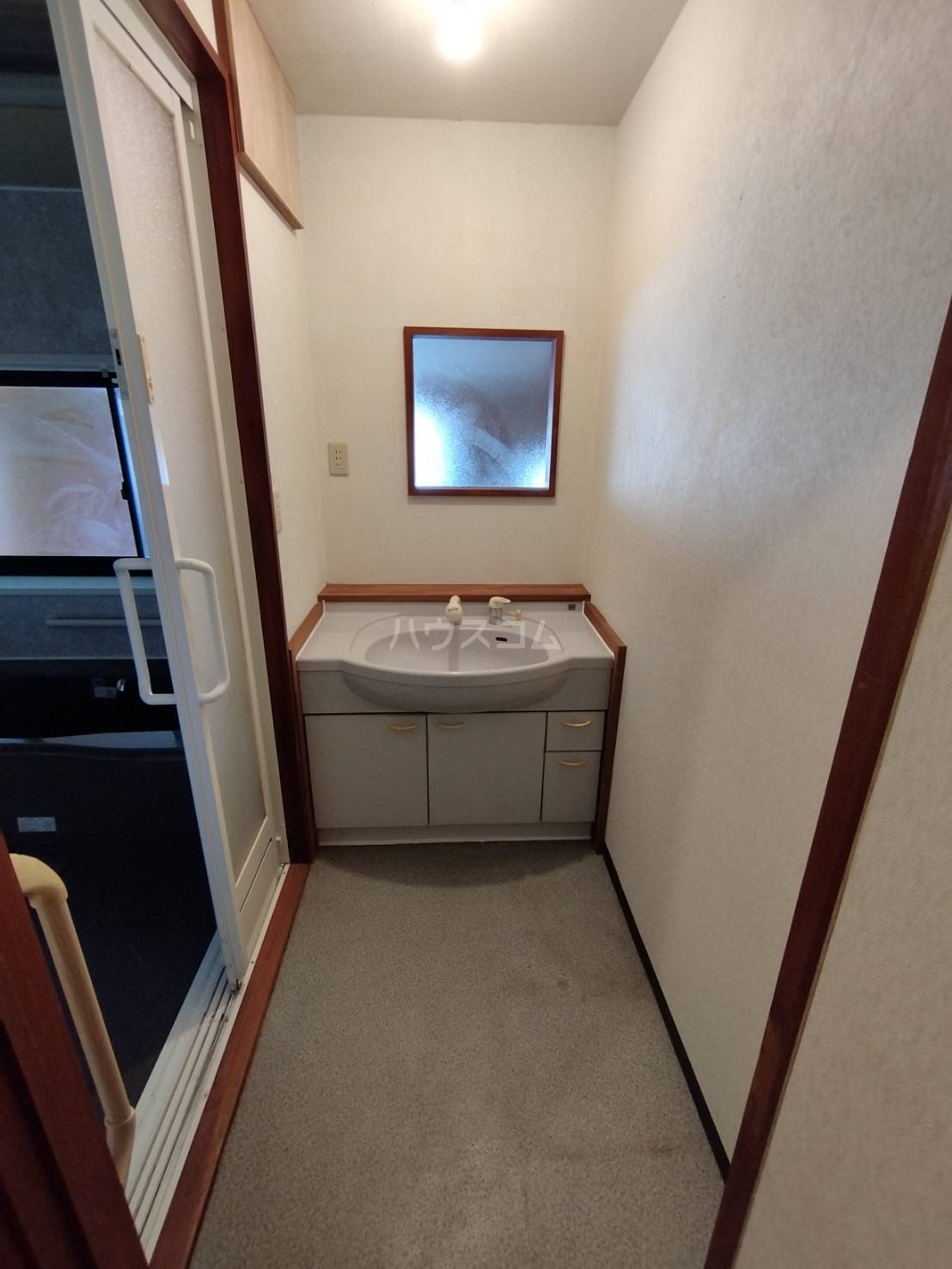 14/18 洗面