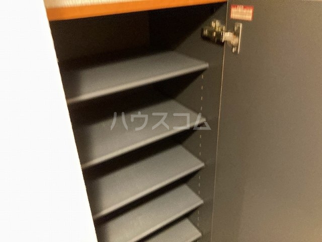 5/18 玄関