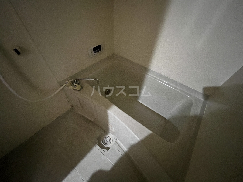 16/26 浴室