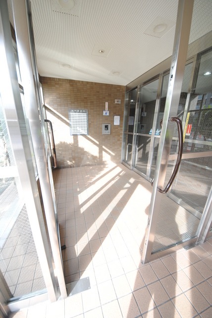 15/24 エントランス