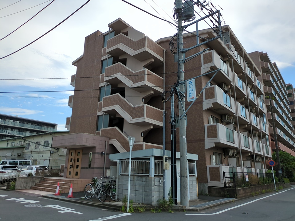 2/30 外観