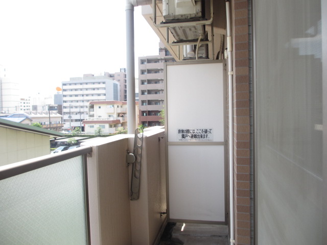 19/30 バルコニー