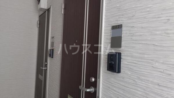 13/21 エントランス