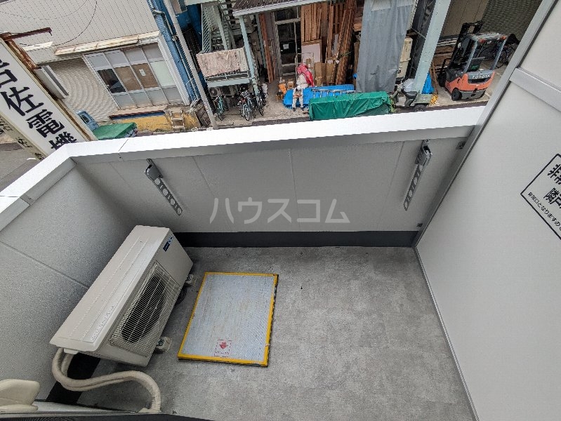バルコニー