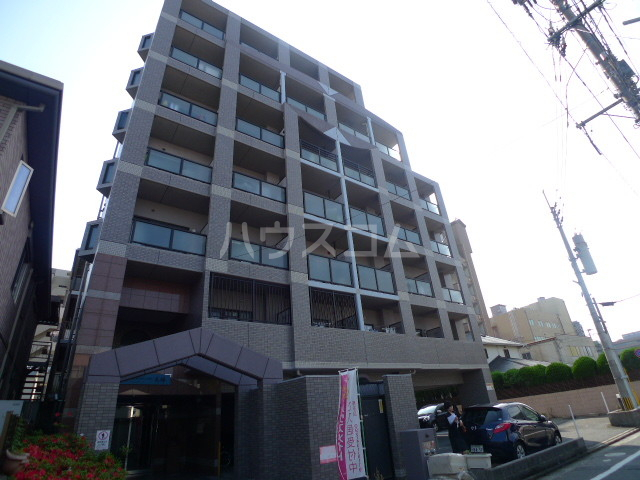 2/4 外観
