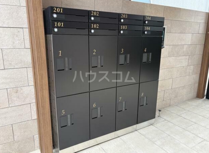 15/25 エントランス