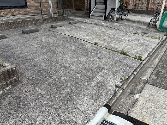 24/30 駐車場