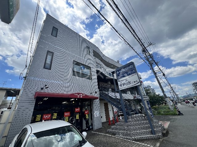 2/30 外観