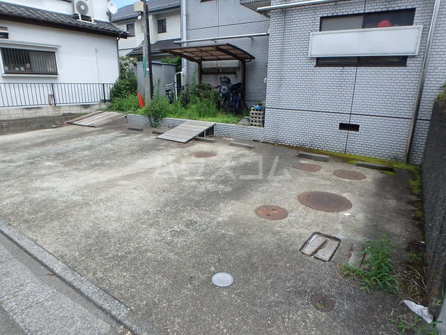 6/10 駐車場