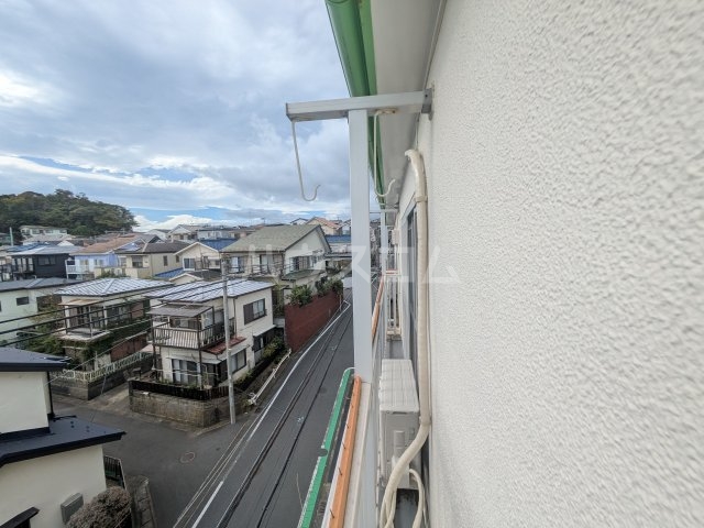 20/28 バルコニー