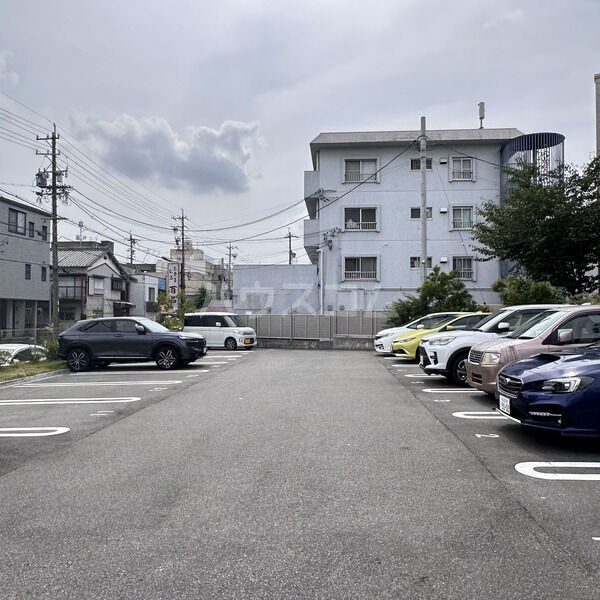 15/21 駐車場