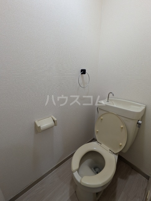 13/30 トイレ