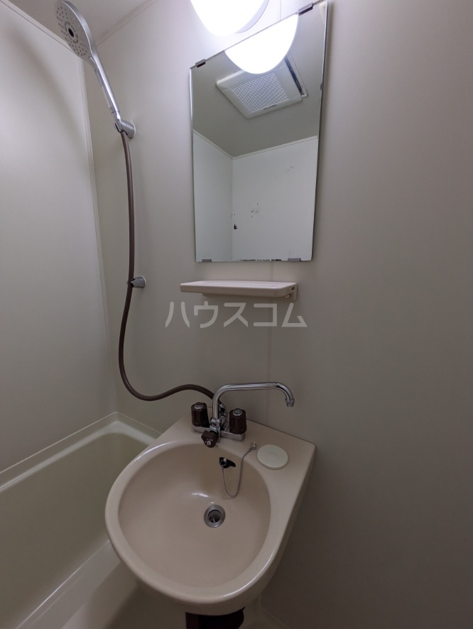 14/30 洗面