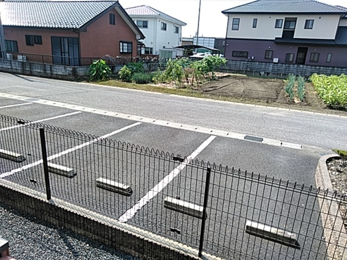 3/10 駐車場