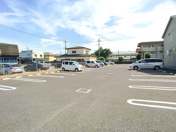 24/29 駐車場