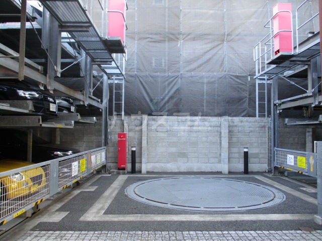 22/29 駐車場