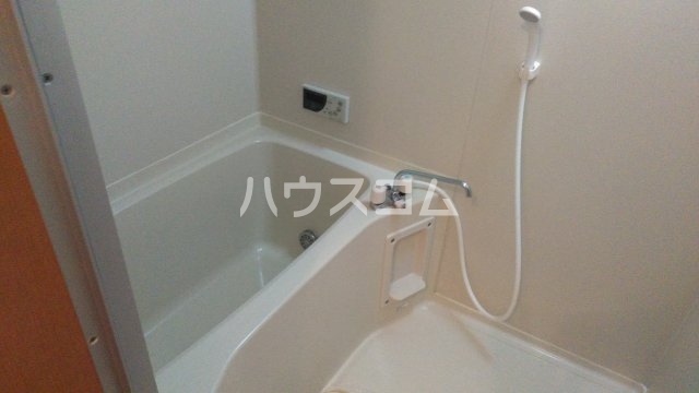 14/28 浴室