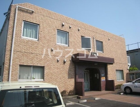 17/23 エントランス