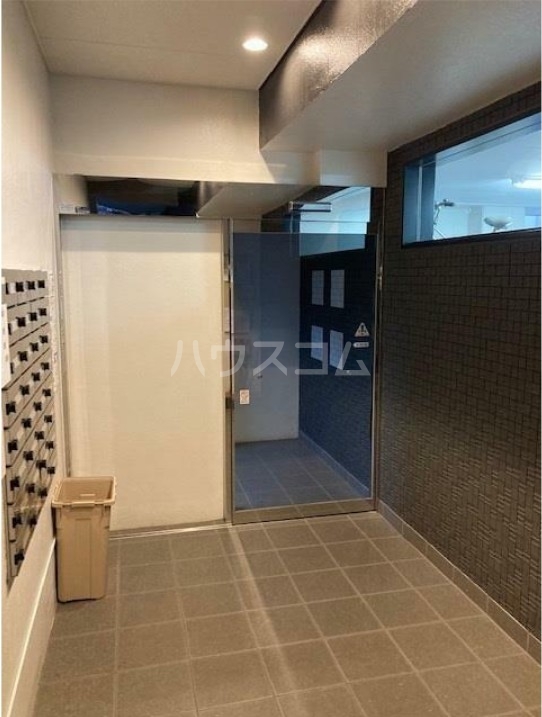 2/6 エントランス