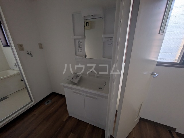 16/30 洗面