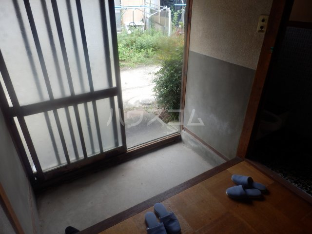 14/29 玄関