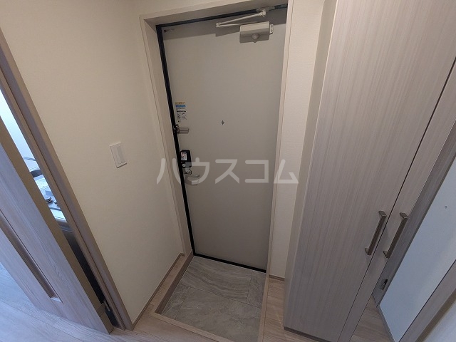13/30 玄関