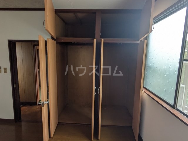 14/27 収納