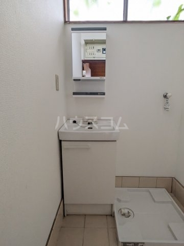 21/27 洗面