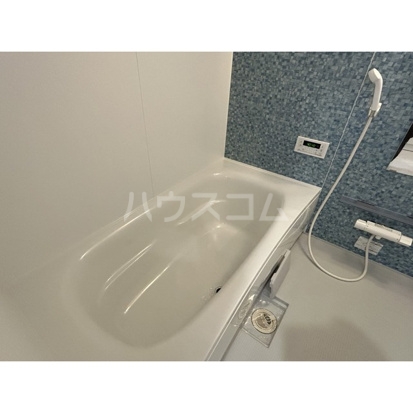 13/26 浴室