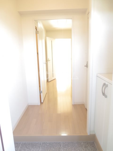 5/22 玄関