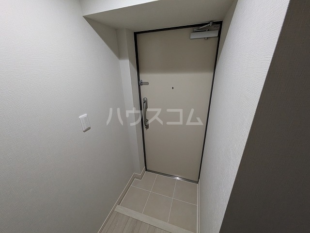 14/30 玄関