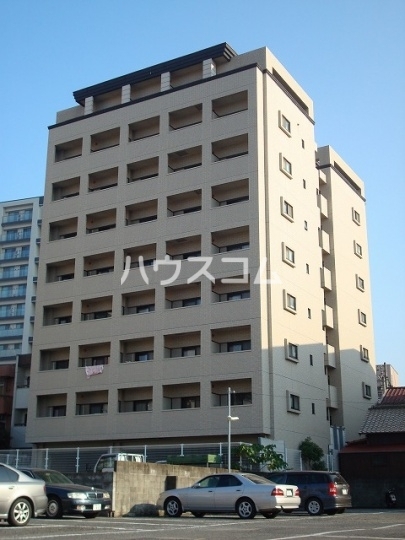1/18 外観