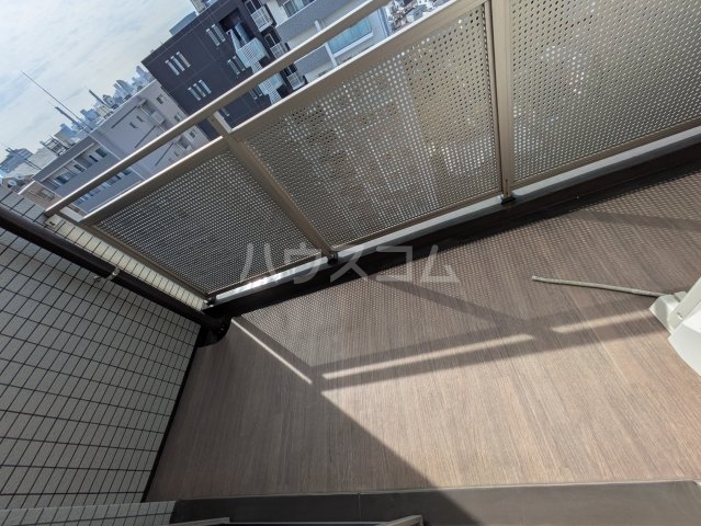 14/30 バルコニー