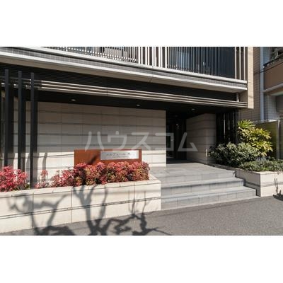 19/29 エントランス