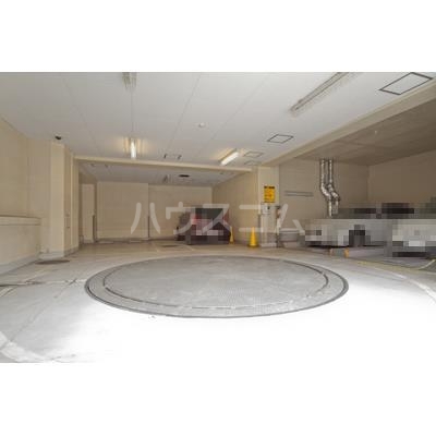 23/29 駐車場