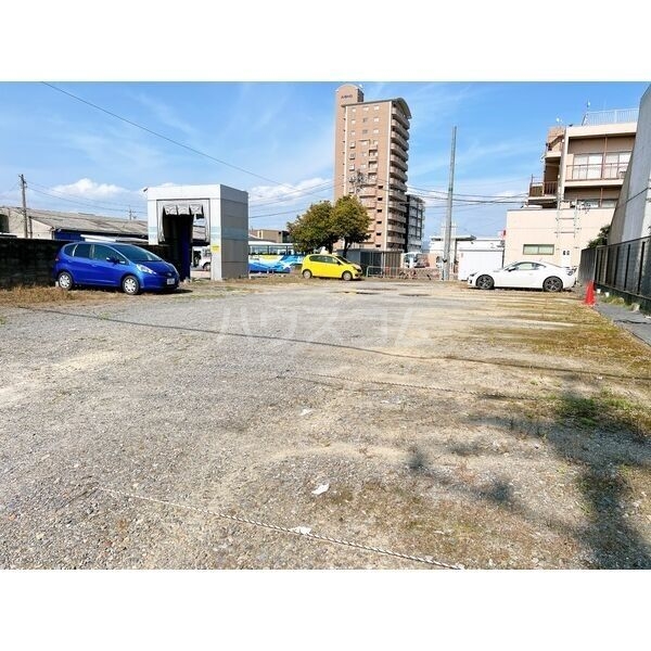 21/30 駐車場