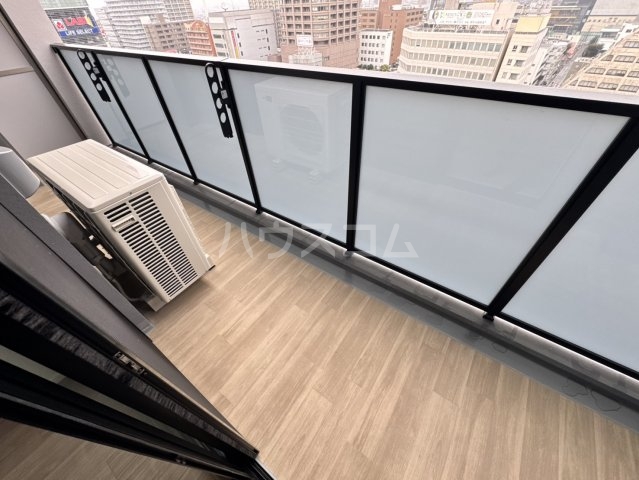 20/30 バルコニー