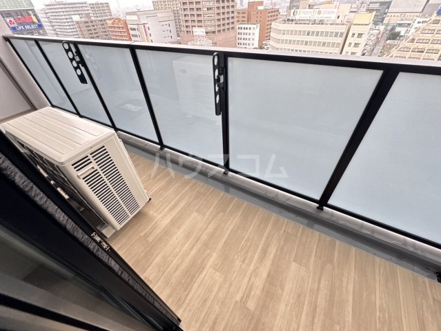25/30 バルコニー