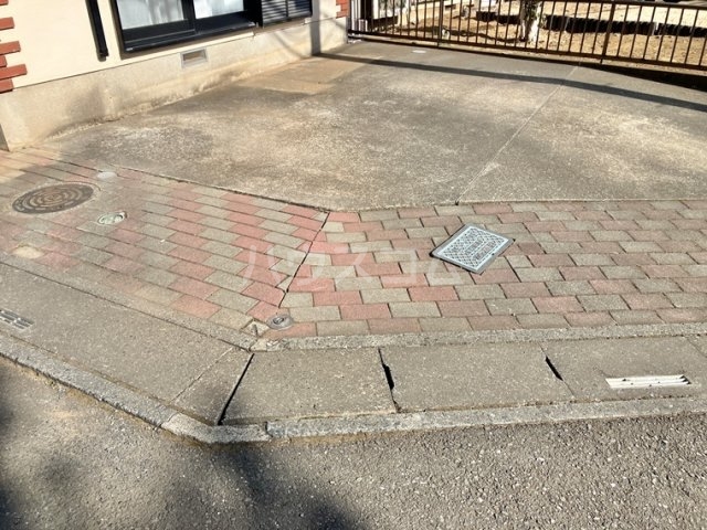 18/26 駐車場