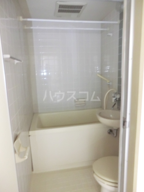 15/26 浴室