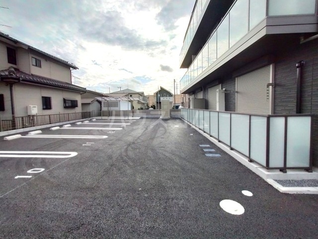 10/10 駐車場