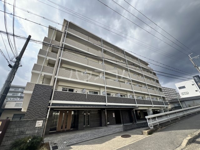2/30 外観