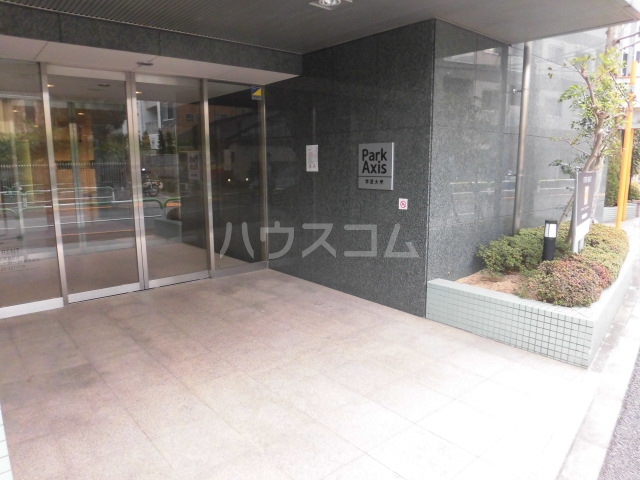 20/27 エントランス