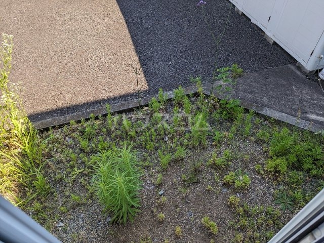 23/30 バルコニー