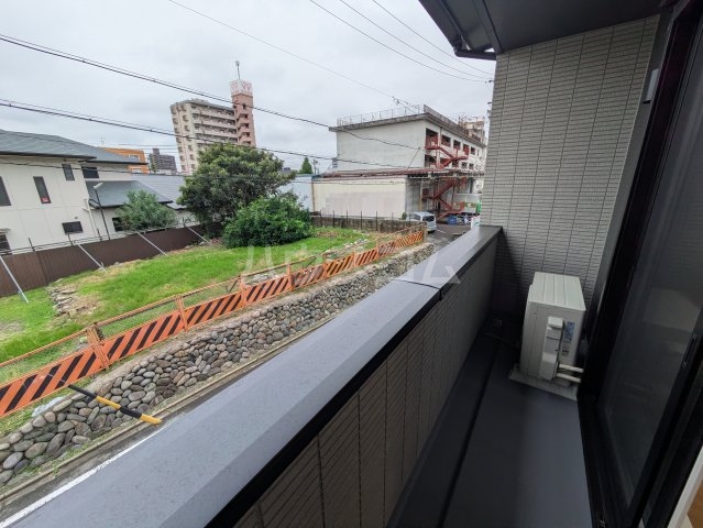 14/23 バルコニー