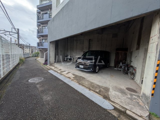 3/6 駐車場