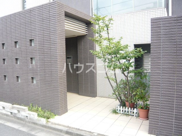 2/30 外観