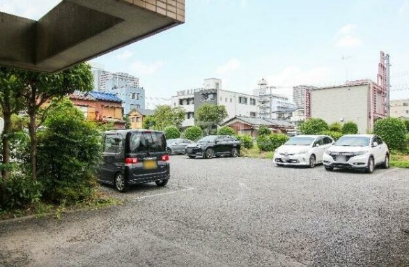 19/20 駐車場